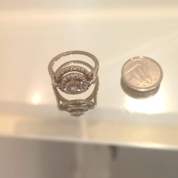 Sterling Silver and Marcasite ring - Picture 3 of 3